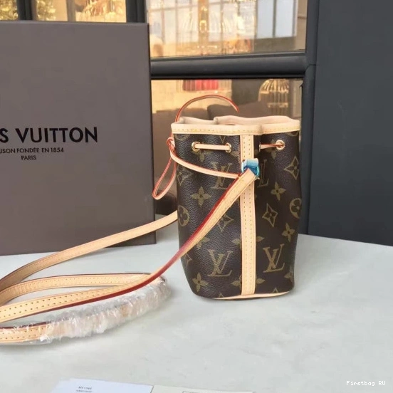 First bags ru NANO Vuitton Louis NOE 0822